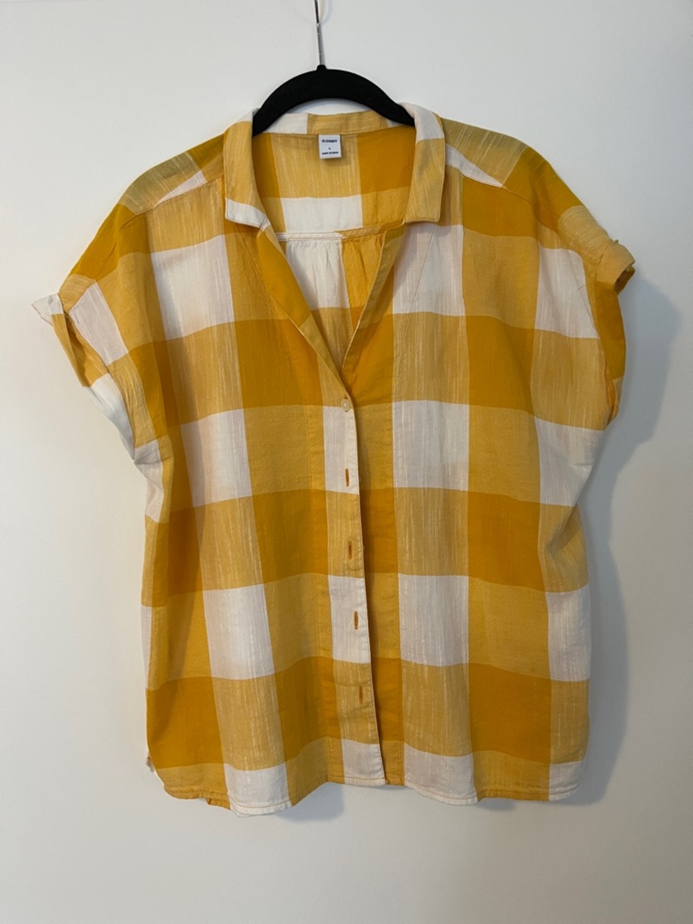 Old Navy Yellow and White Gingham Button-Down Top Large